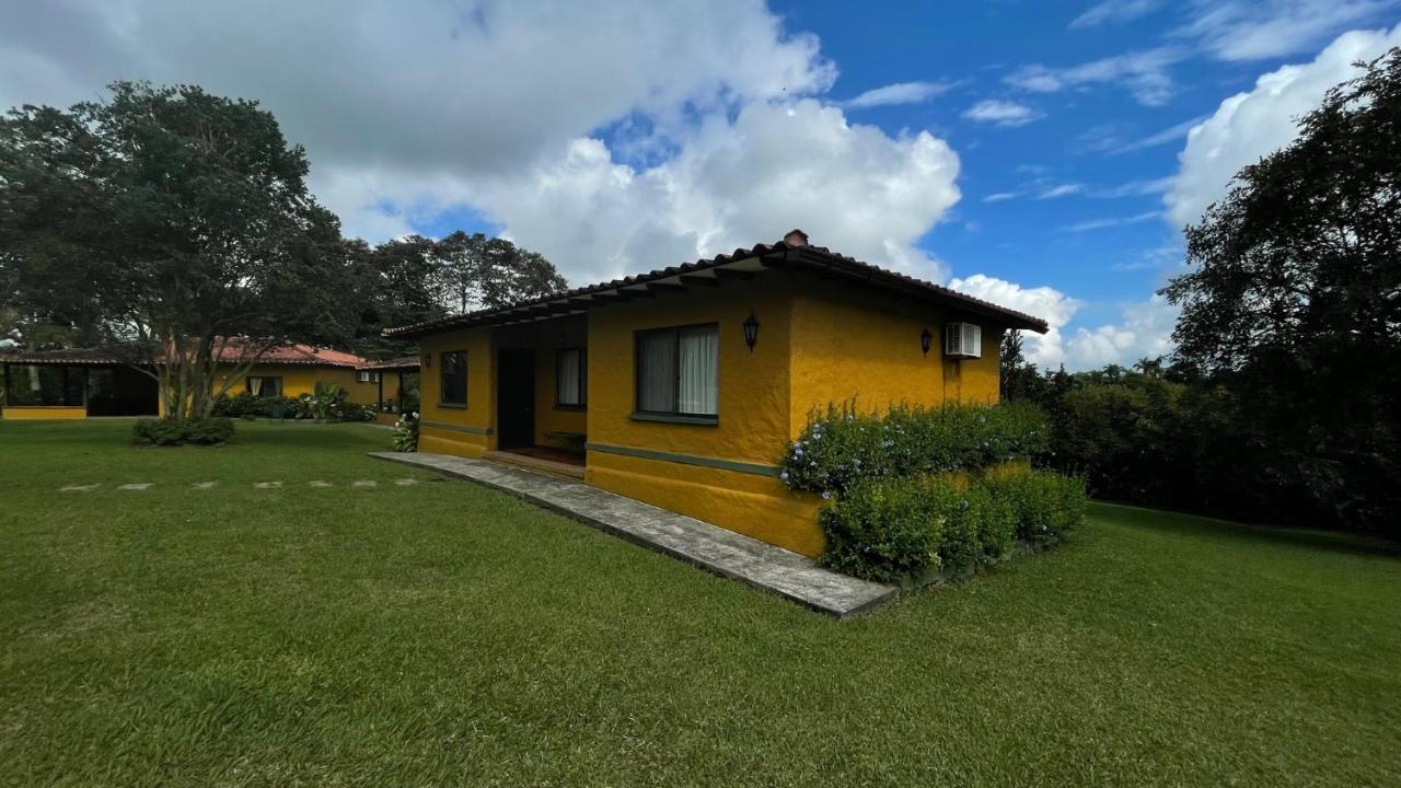 Praga Campestre 5*
