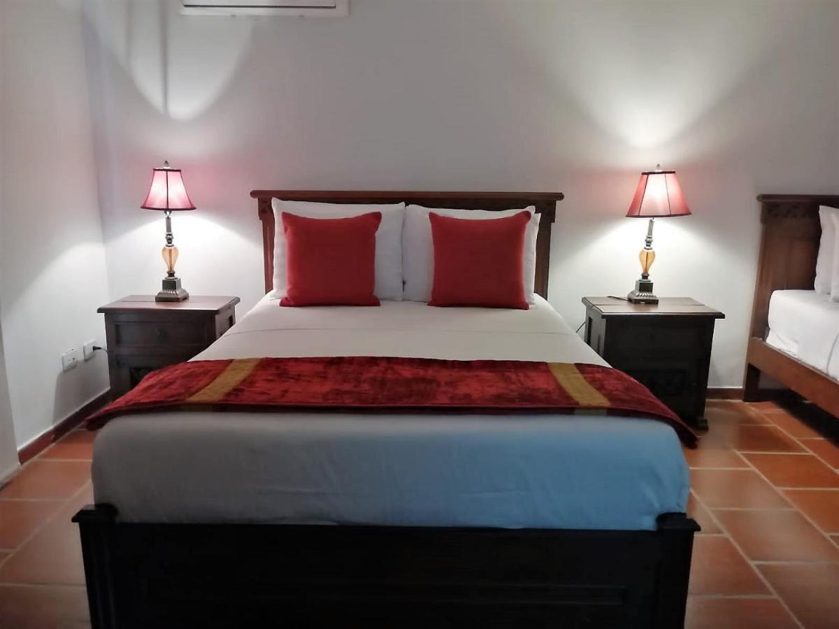 Praga Campestre Hotel Armenia (Quindio)